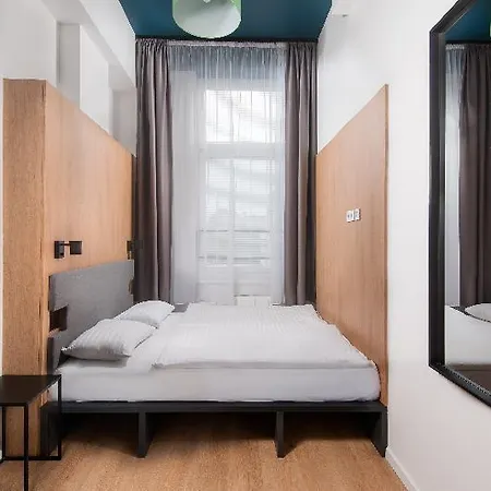 Dean's 3* Budapest