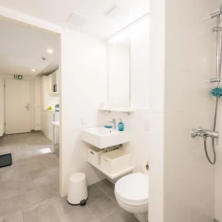 Hotell Dean's 3*
