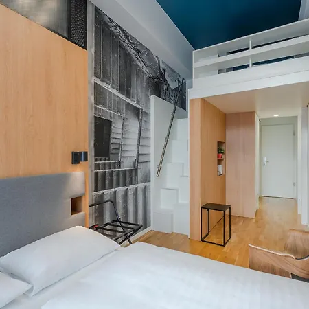 Hotell Dean's 3*