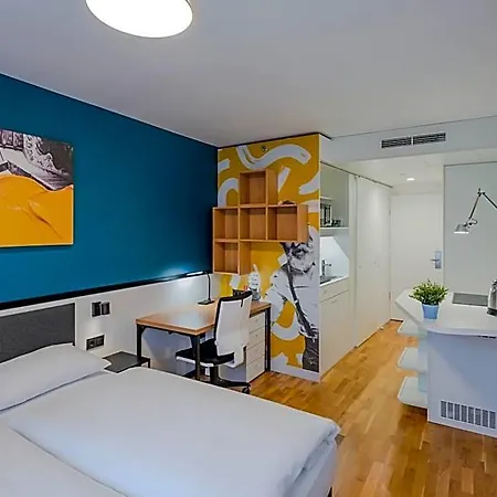 Otel Dean's 3*